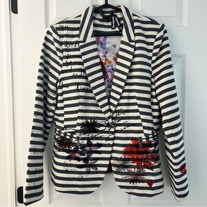 Desigual Striped Navy and Cream Linen Women's Blazer - Size L - BRAND NEW